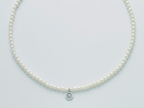 Collana di Perle con Infinito Pendente in Oro Bianco PCL5980